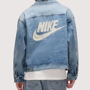 Unisex Nike x Levi's Denim Trucker Blue Jacket For Sale