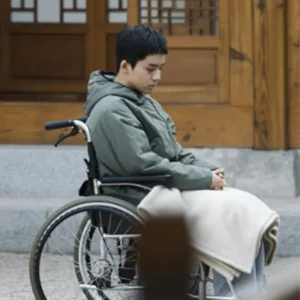 Moon Woo-jin Dark Nuns 2026 Hee-joon Grey Hooded Jacket